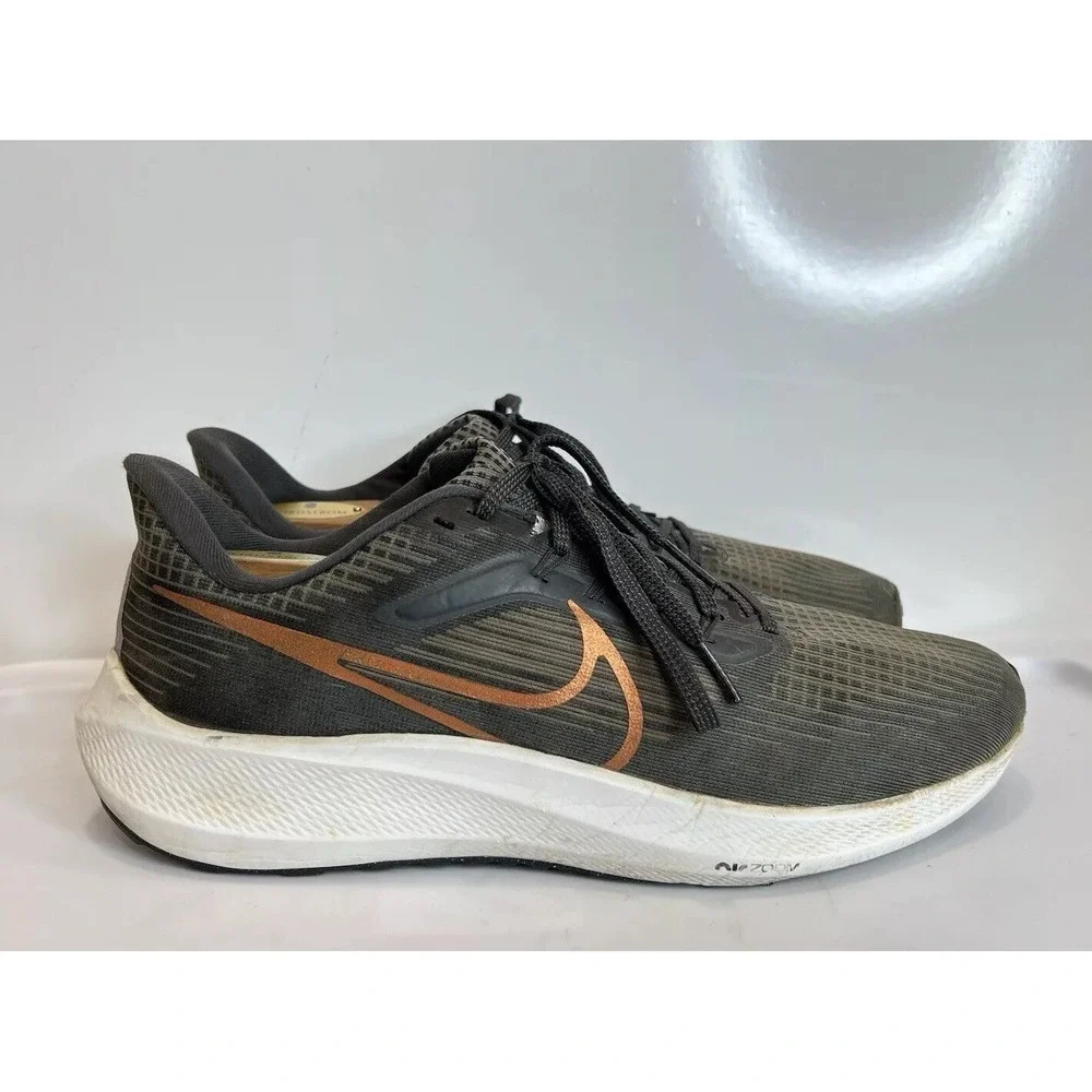 Nike Air Zoom Pegasus 3 Running Sneakers Grey Metallic DH4072-007 / Women's 11.5